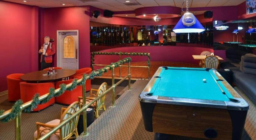 Americas Best Value Inn & Suites Victoria Extérieur photo